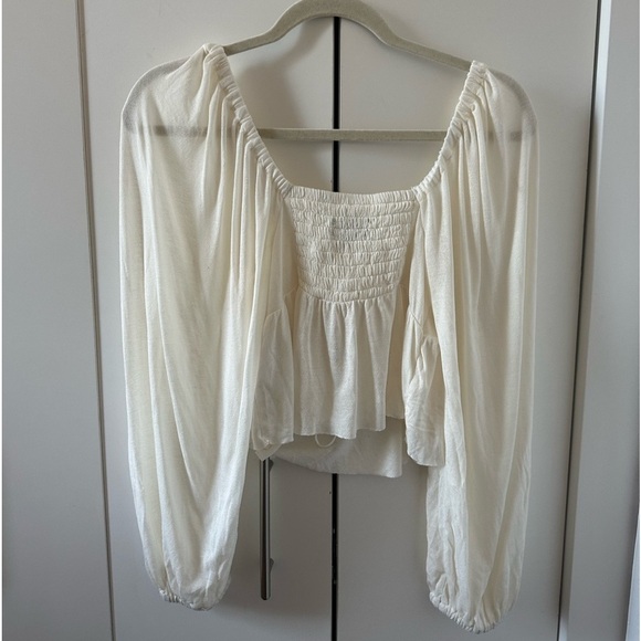 Urban Outfitters UO Violet Bishop Sleeve Flowy Cutout Blouse - Picture 2 of 5